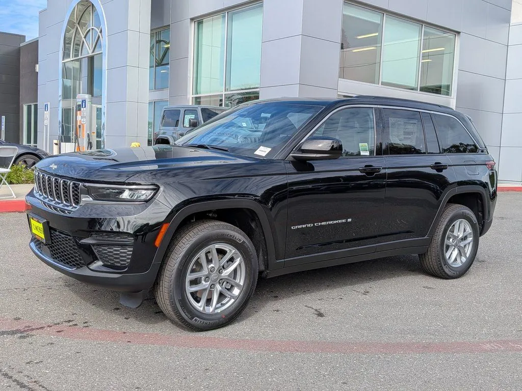 Black 2026 Jeep Grand Cherokee Laredo for sale in Chula Vista, CA
