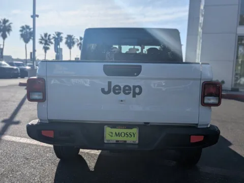 More photos of 2026 Jeep Gladiator Sport at Mossy Chrysler Dodge Jeep Ram, CA