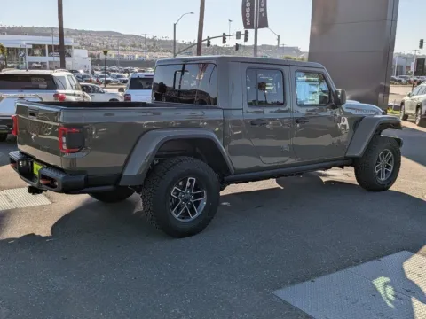 More photos of 2026 Jeep Gladiator Mojave at Mossy Chrysler Dodge Jeep Ram, CA