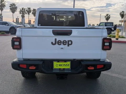 More photos of 2026 Jeep Gladiator Mojave at Mossy Chrysler Dodge Jeep Ram, CA