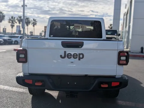 More photos of 2026 Jeep Gladiator Mojave at Mossy Chrysler Dodge Jeep Ram, CA
