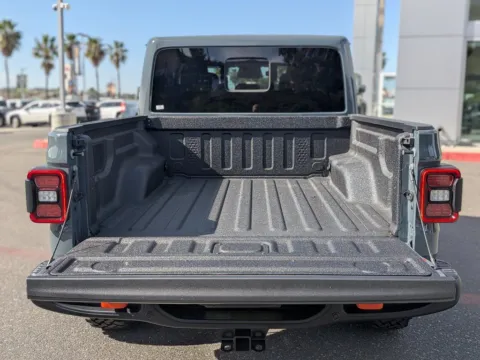 More photos of 2026 Jeep Gladiator Mojave at Mossy Chrysler Dodge Jeep Ram, CA