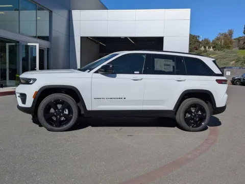 Another view of 2025 Jeep Grand Cherokee Altitude X for sale in Chula Vista, CA at Mossy Chrysler Dodge Jeep Ram