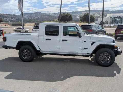 More photos of 2026 Jeep Gladiator Sport S at Mossy Chrysler Dodge Jeep Ram, CA