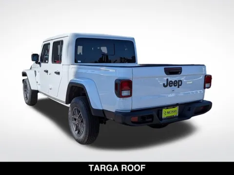 More photos of 2026 Jeep Gladiator Sport S at Mossy Chrysler Dodge Jeep Ram, CA