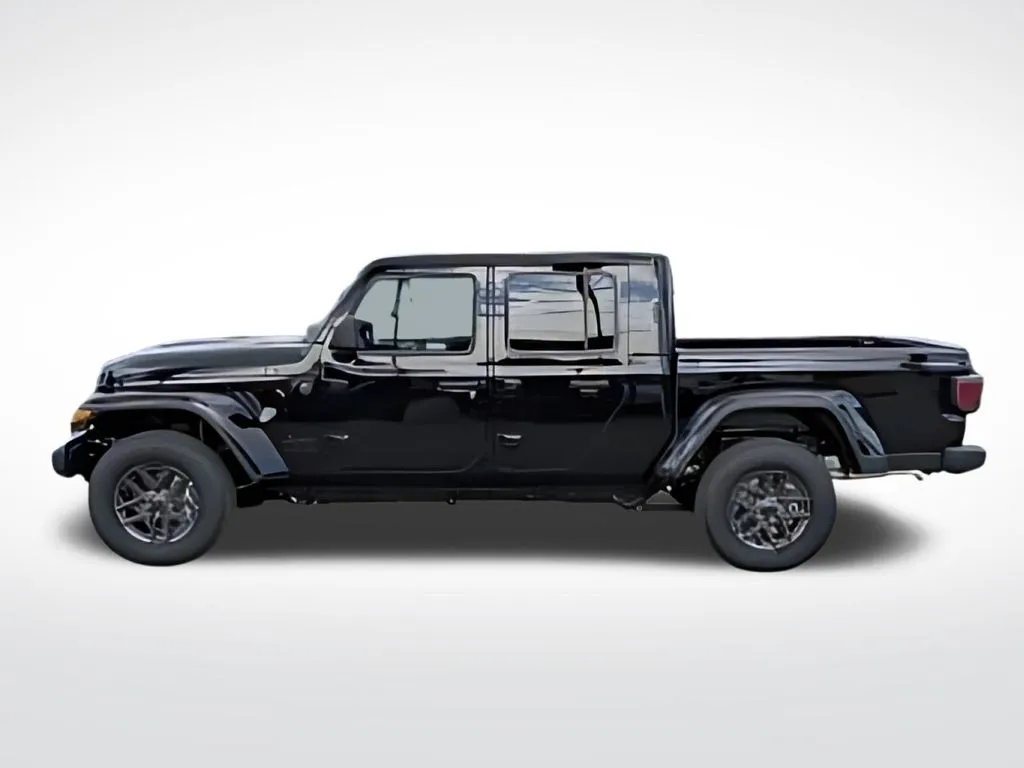 Black 2026 Jeep Gladiator Sport S for sale in Chula Vista, CA