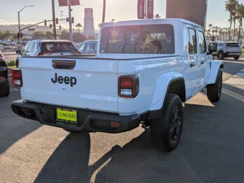 More photos of 2026 Jeep Gladiator Sport S at Mossy Chrysler Dodge Jeep Ram, CA