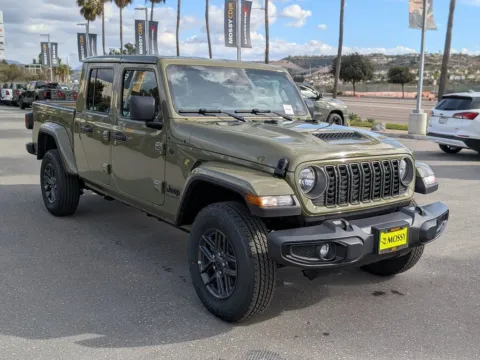 More photos of 2026 Jeep Gladiator Sport S at Mossy Chrysler Dodge Jeep Ram, CA