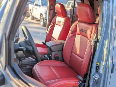 More photos of 2026 Jeep Gladiator Sport S at Mossy Chrysler Dodge Jeep Ram, CA