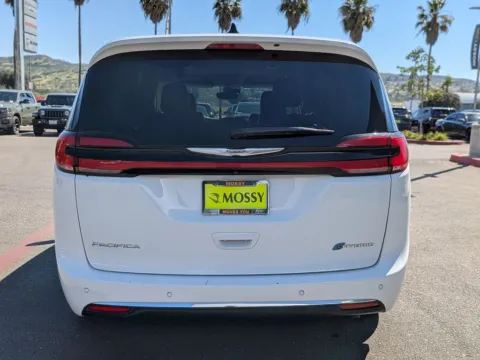 More photos of 2023 Chrysler Pacifica Hybrid Touring L at Mossy Chrysler Dodge Jeep Ram, CA