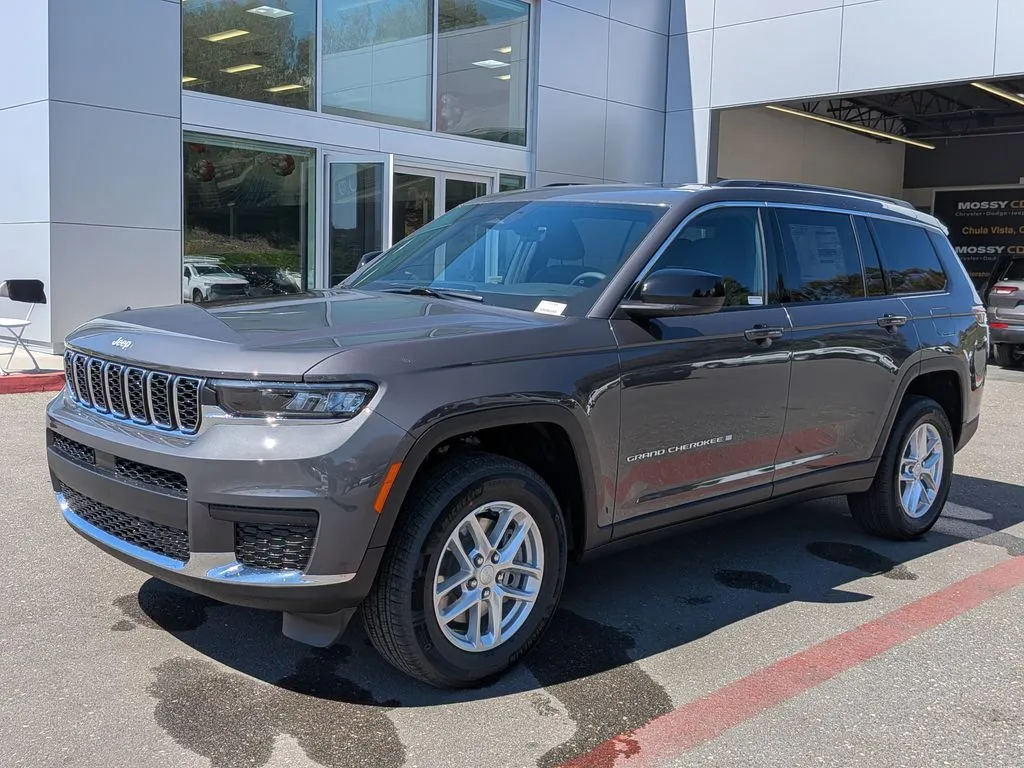 2026 Jeep Grand Cherokee L Laredo for sale in Chula Vista, CA