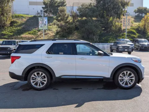More photos of 2020 Ford Explorer XLT at Mossy Chrysler Dodge Jeep Ram, CA