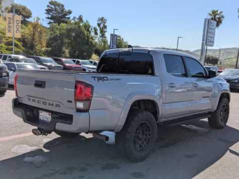 More photos of 2018 Toyota Tacoma at Mossy Chrysler Dodge Jeep Ram, CA