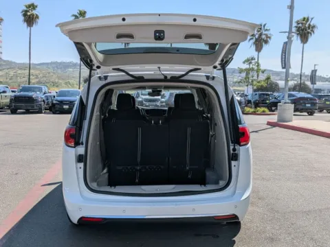More photos of 2024 Chrysler Pacifica Hybrid Select at Mossy Chrysler Dodge Jeep Ram, CA