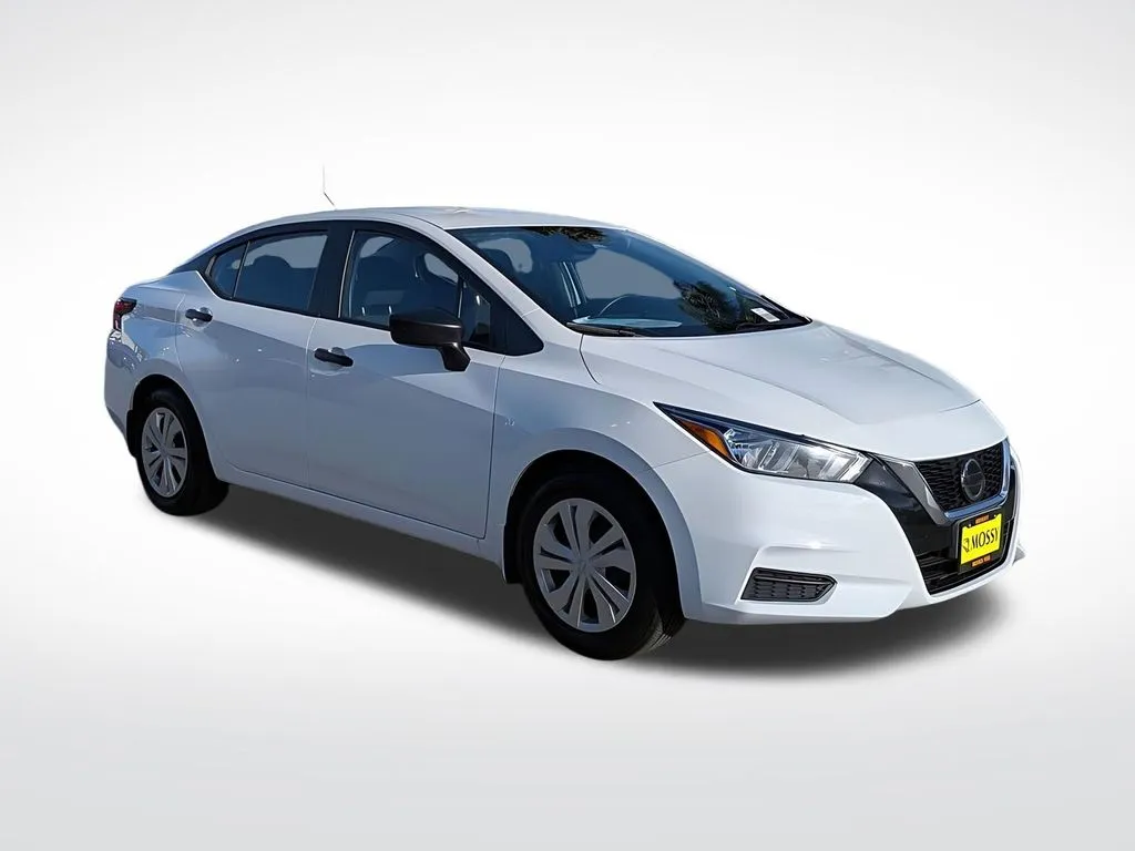 2022 Nissan Versa Sedan