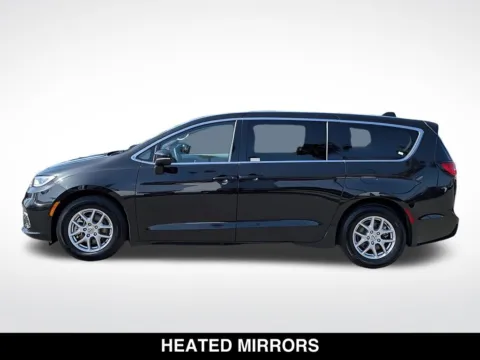 Photos of 2023 Chrysler Pacifica Touring L for sale in Chula Vista, CA at Mossy Chrysler Dodge Jeep Ram