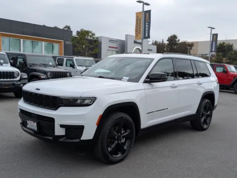 White 2023 Jeep Grand Cherokee L Altitude for sale in Chula Vista, CA