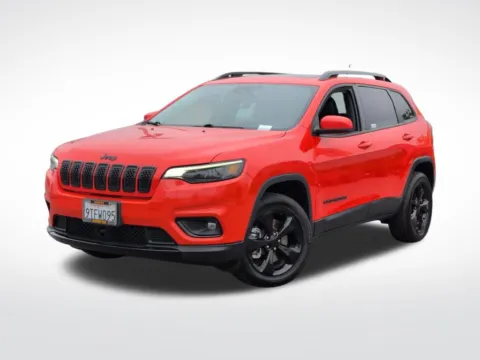 Orange 2021 Jeep Cherokee Altitude for sale in Chula Vista, CA