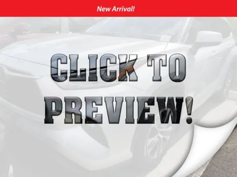 Silver 2022 Toyota Highlander Hybrid XLE for sale in Chula Vista, CA
