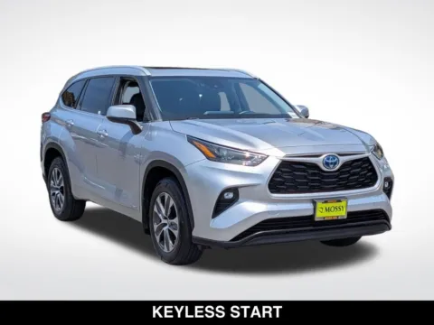 Photos of 2022 Toyota Highlander Hybrid XLE for sale in Chula Vista, CA at Mossy Chrysler Dodge Jeep Ram