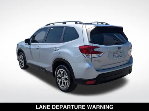 More photos of 2022 Subaru Forester Premium at Mossy Chrysler Dodge Jeep Ram, CA