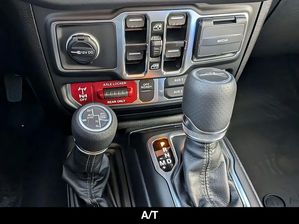 2026 Jeep Gladiator Mojave X - Photo 18