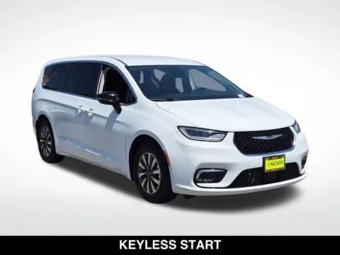 Photos of 2024 Chrysler Pacifica Hybrid Select for sale in Chula Vista, CA at Mossy Chrysler Dodge Jeep Ram