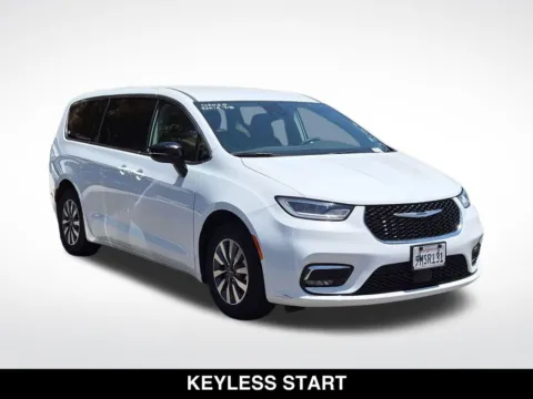 Photos of 2024 Chrysler Pacifica Hybrid Select for sale in Chula Vista, CA at Mossy Chrysler Dodge Jeep Ram