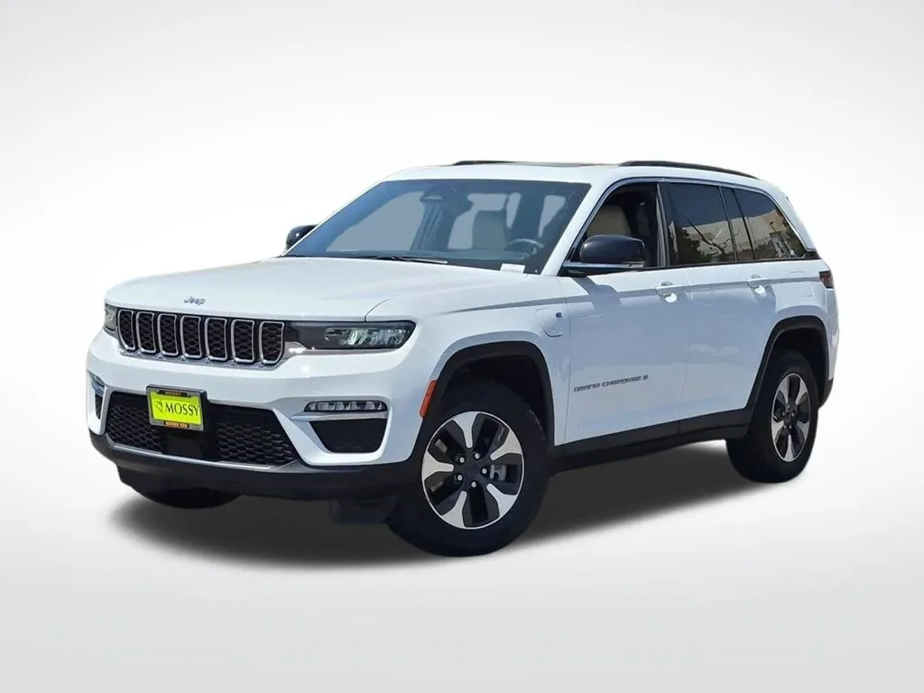 White 2024 Jeep Grand Cherokee 4xe for sale in Chula Vista, CA