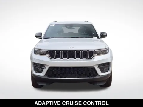 More photos of 2026 Jeep Grand Cherokee Laredo at Mossy Chrysler Dodge Jeep Ram, CA