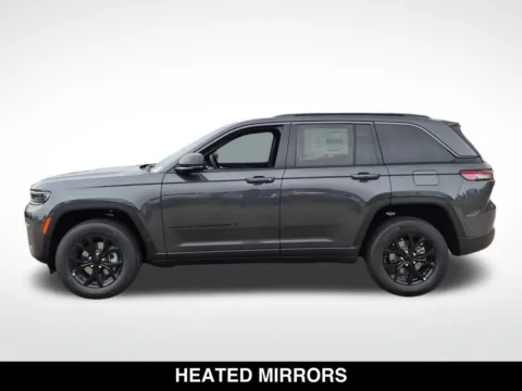 More photos of 2026 Jeep Grand Cherokee Altitude at Mossy Chrysler Dodge Jeep Ram, CA