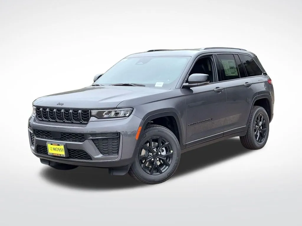 Gray 2026 Jeep Grand Cherokee Altitude for sale in Chula Vista, CA
