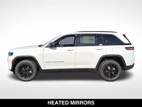 More photos of 2026 Jeep Grand Cherokee Altitude at Mossy Chrysler Dodge Jeep Ram, CA