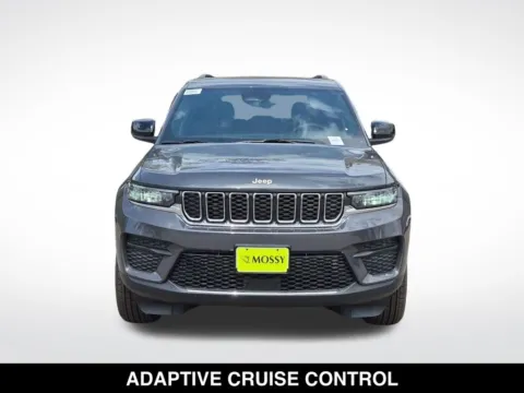 More photos of 2026 Jeep Grand Cherokee Laredo at Mossy Chrysler Dodge Jeep Ram, CA