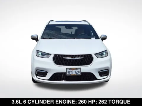More photos of 2023 Chrysler Pacifica Hybrid Pinnacle at Mossy Chrysler Dodge Jeep Ram, CA