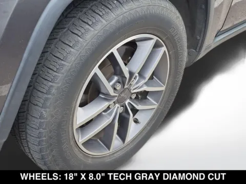 More photos of 2021 Jeep Grand Cherokee Limited at Mossy Chrysler Dodge Jeep Ram, CA