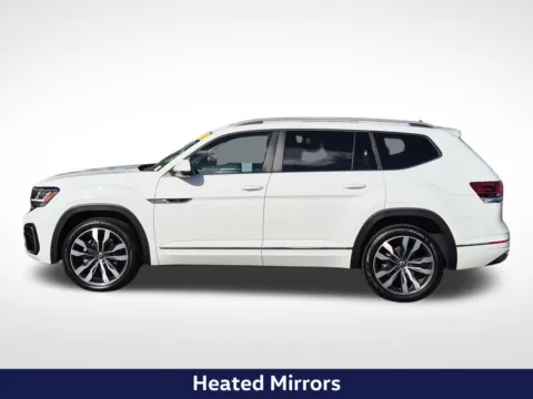 More photos of 2021 Volkswagen Atlas 3.6L V6 SEL R-Line at Mossy Chrysler Dodge Jeep Ram, CA