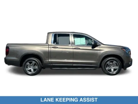 More photos of 2021 Honda Ridgeline RTL at Mossy Chrysler Dodge Jeep Ram, CA