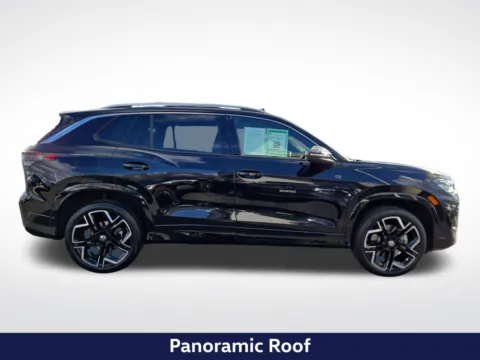 More photos of 2025 Volkswagen Tiguan 2.0T SEL R-Line at Mossy Chrysler Dodge Jeep Ram, CA
