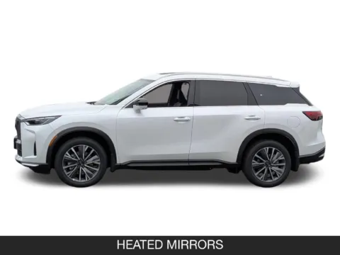 More photos of 2027 INFINITI QX60 LUXE at Mossy Chrysler Dodge Jeep Ram, CA