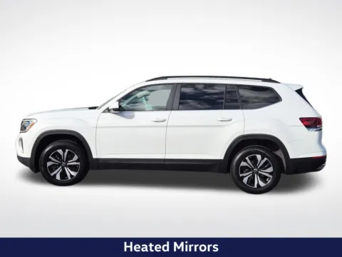 More photos of 2024 Volkswagen Atlas 2.0T SE at Mossy Chrysler Dodge Jeep Ram, CA
