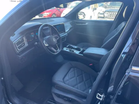 More photos of 2024 Volkswagen Atlas Cross Sport 2.0T SE w/Technology at Mossy Chrysler Dodge Jeep Ram, CA