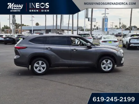More photos of 2021 Toyota Highlander L at Mossy Ineos Grenadier, CA