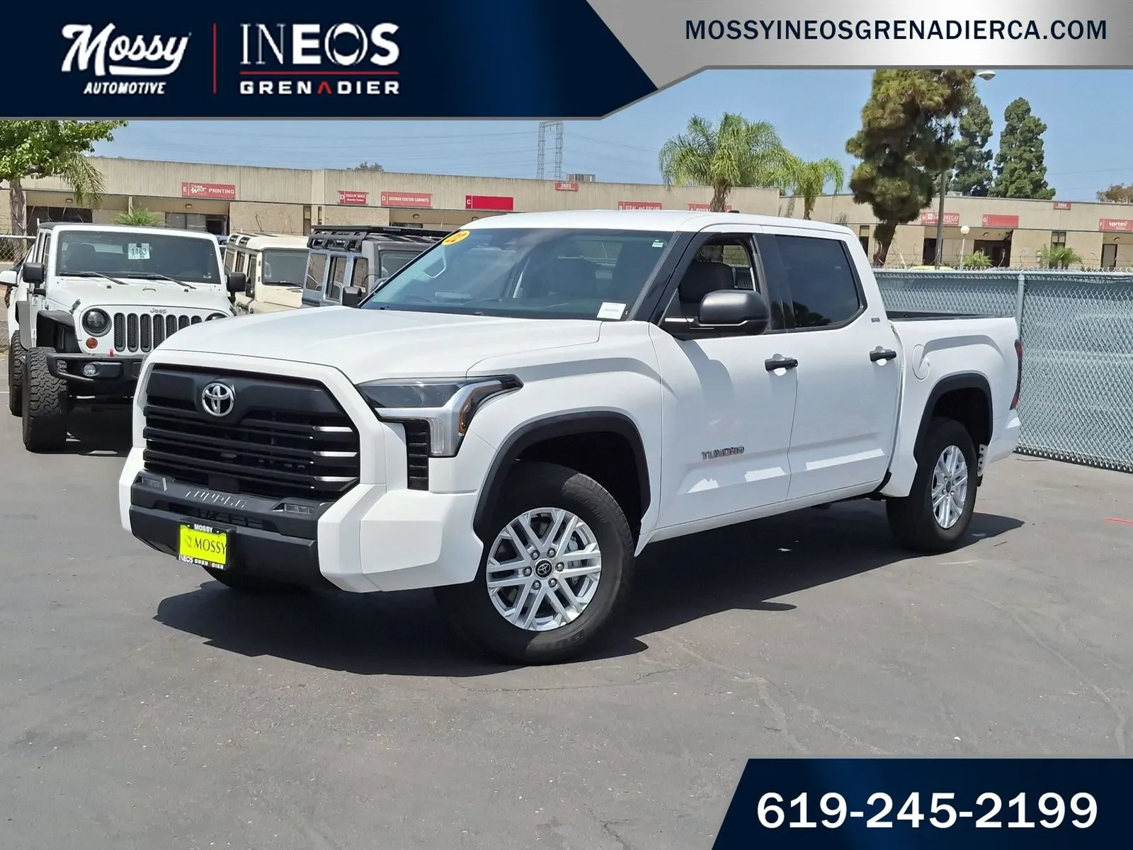 White 2022 Toyota Tundra SR5 for sale in National City, CA