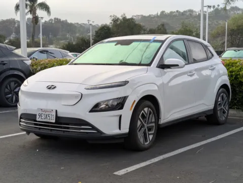 White 2023 Hyundai Kona Electric SEL for sale in Oceanside, CA