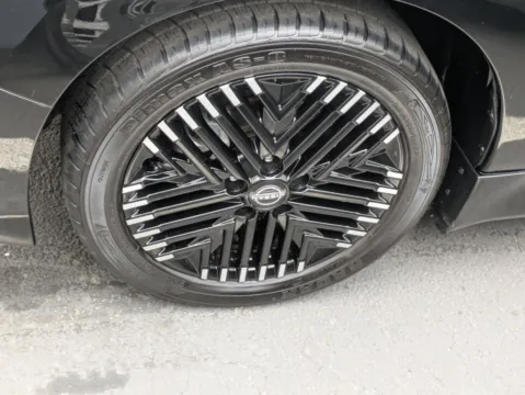 More photos of 2023 Nissan Leaf SV PLUS at INFINITI of Oceanside, CA