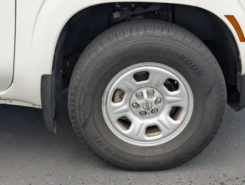 More photos of 2022 Nissan Frontier S at INFINITI of Oceanside, CA