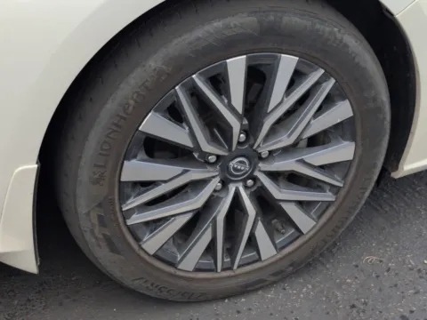 More photos of 2023 Nissan Altima 2.5 SV at INFINITI of Oceanside, CA