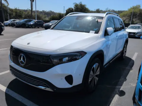 White 2024 Mercedes-Benz Eqb EQB 250+ for sale in Oceanside, CA
