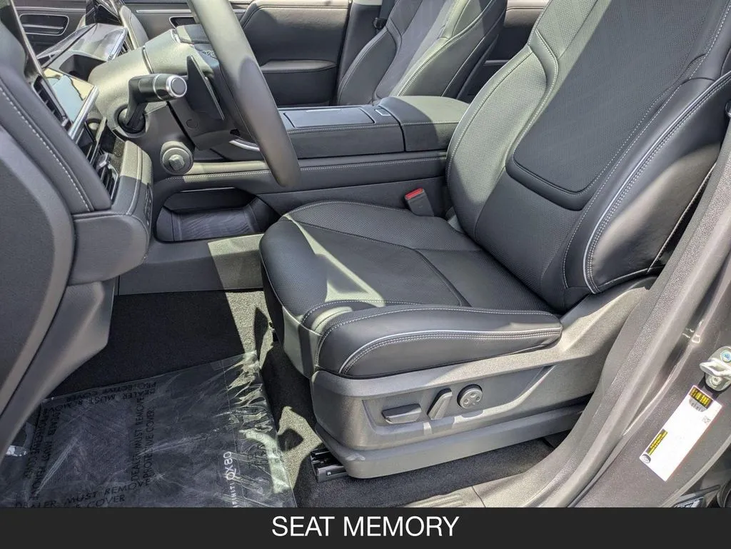 2026 INFINITI QX80 Luxe - Photo 14